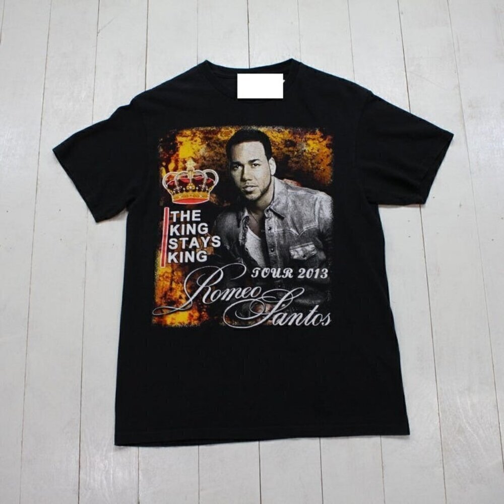 Romeo Santos 213 The King Stays The King Tour Bachata Fan T-Shirt